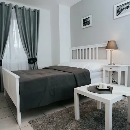 Apartament Niezapominajka Поронин